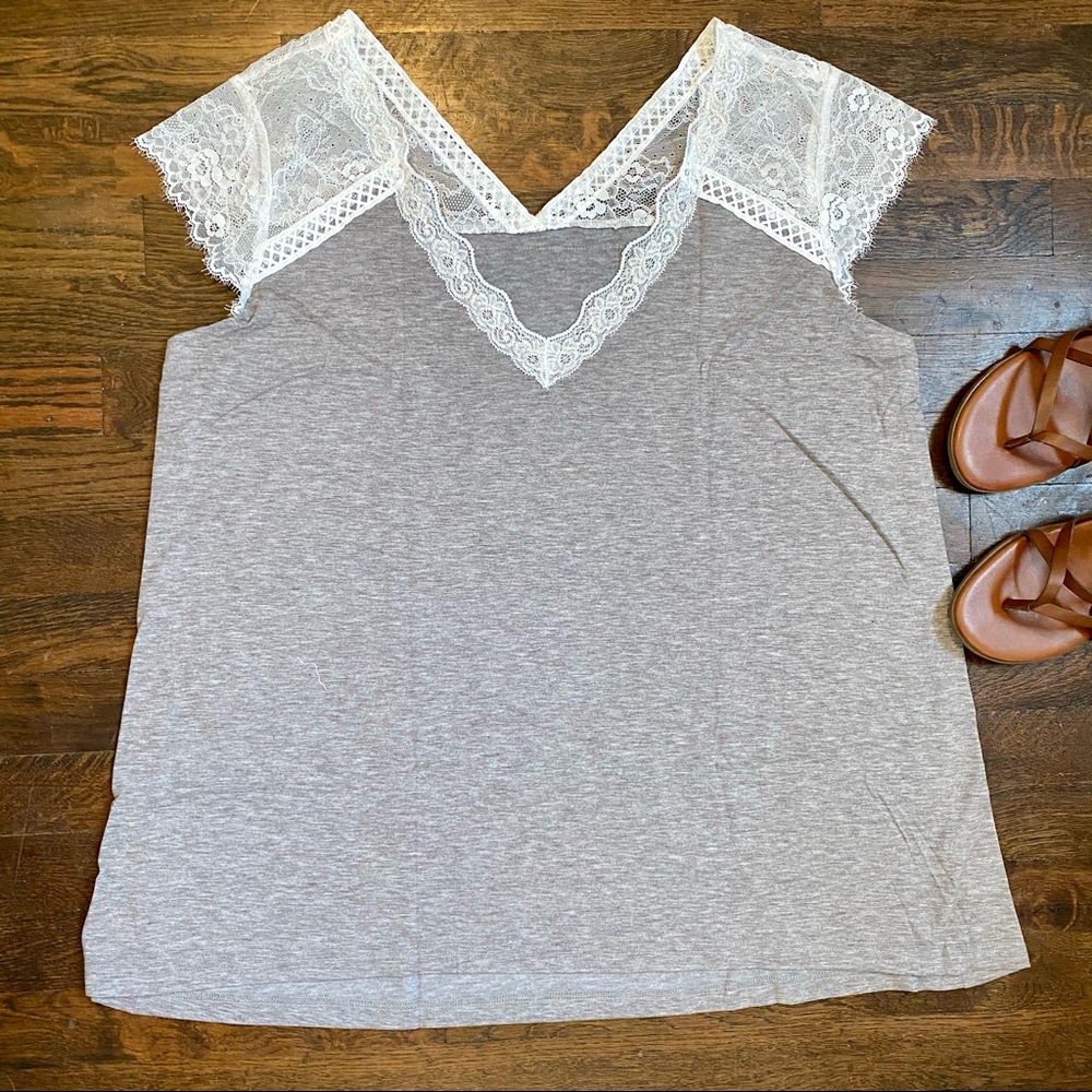 Gray v-neck lace cap sleeve flowy top